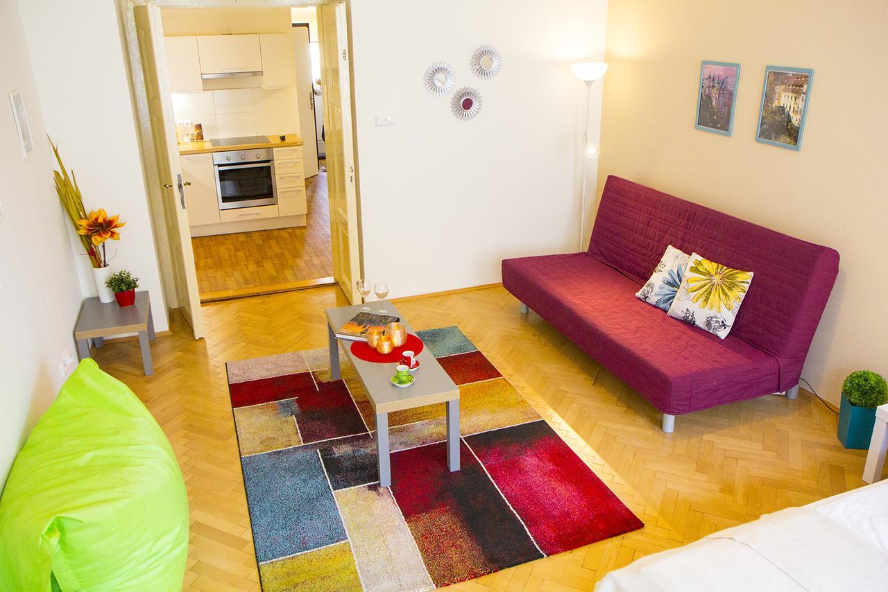 Lidicka Apartment Praga Esterno foto