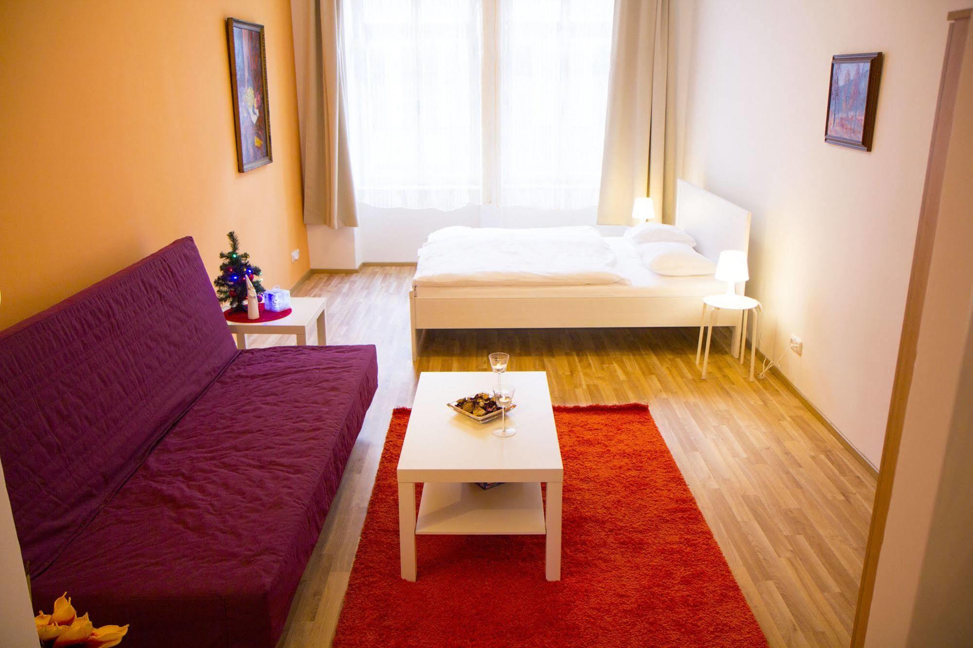 Lidicka Apartment Praga Esterno foto